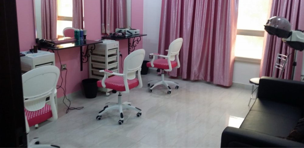 صالون منازل - الاتصال 67764284