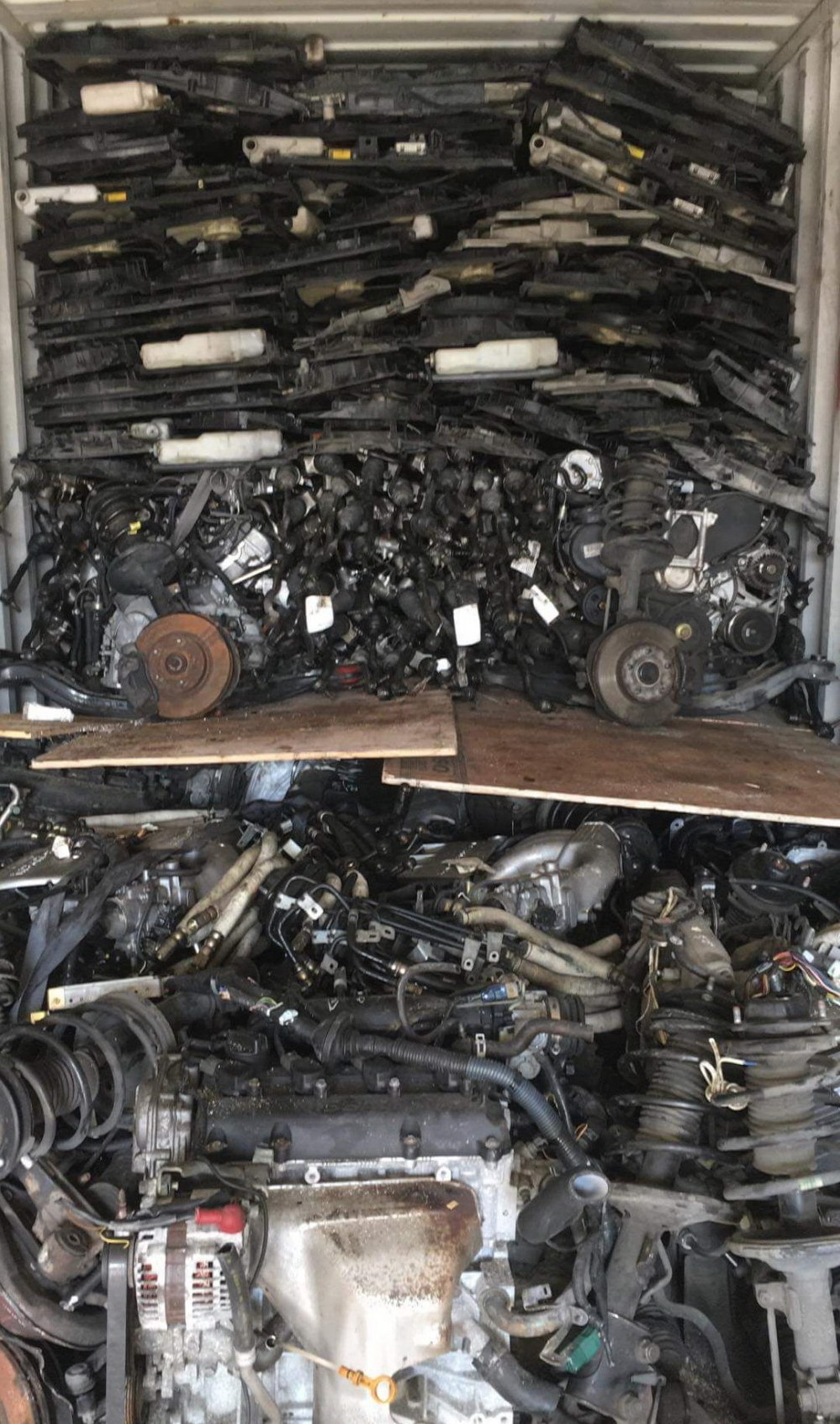 مكائن وجيرات وارد اليابان وامريكا شرط النظافه بسعر مناسب